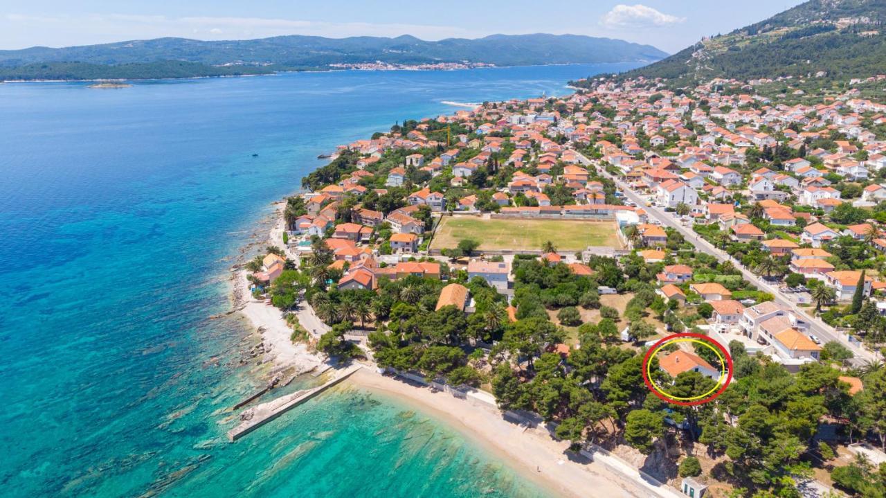 Beachfront Apartments Kate โอเรบิก ภายนอก รูปภาพ
