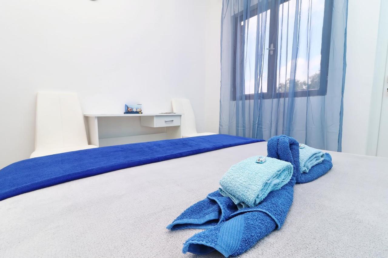 Beachfront Apartments Kate โอเรบิก ภายนอก รูปภาพ